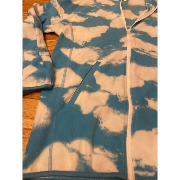 NWOT BP women's blue cloud patterned thin zip front slash pocket sweater size SM - Picture 2 of 7